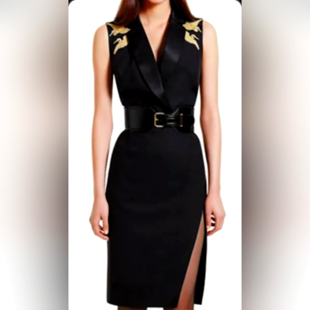 Altuzara Elegant Black Dress with Gold Accents